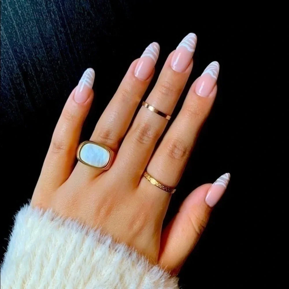 18K gold (plated) Shell pearl signet ring​ - Picture 3 of 6